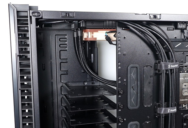 Fractal Design Define 7 XL review_07533_DxO