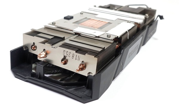GIGABYTE GeForce RTX 2080 GAMING OC 8G review_02774_DxO
