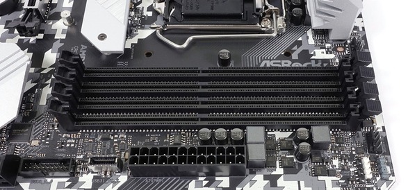 ASRock Z490 Steel Legend_00317_DxO