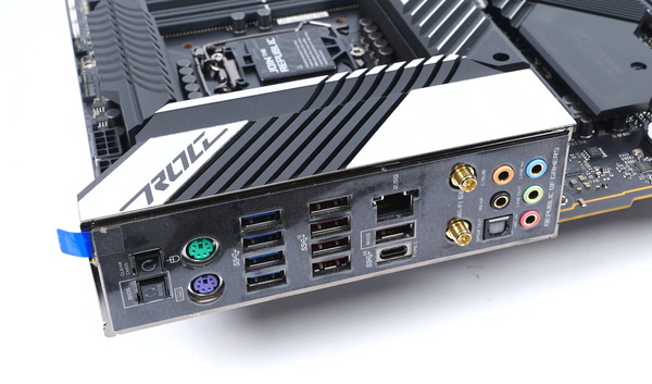 ASUS ROG MAXIMUS XIII APEX review_03302_DxO