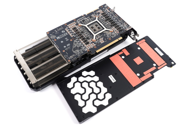 Gainward GeForce RTX 3090 Ti Phantom review_07581_DxO