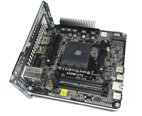 ASRock DeskMini A300 review_06246_DxO