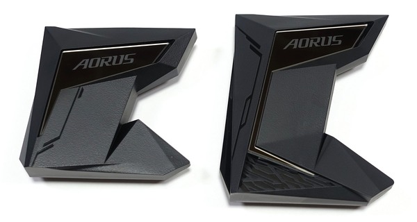 GIGABYTE AORUS NVLINK BRIDGE review_03708_DxO