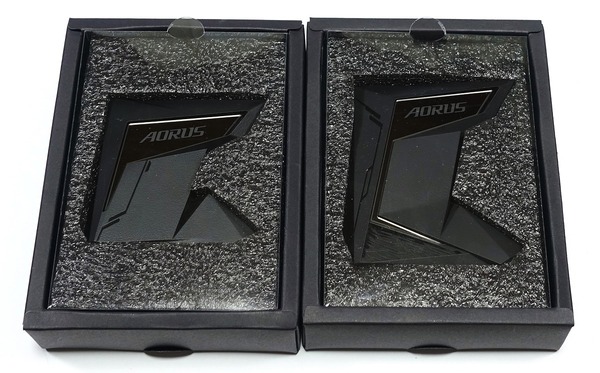 GIGABYTE AORUS NVLINK BRIDGE review_03703_DxO
