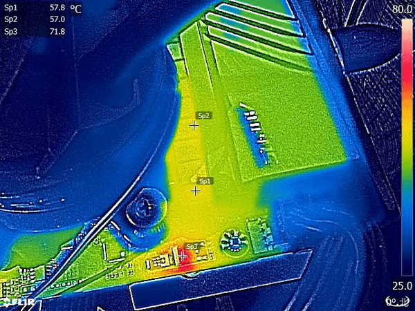 GIGABYTE X570 I AORUS PRO WIFI_FLIR_3900X_PBO (2)