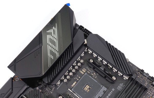 ASUS ROG Crosshair VIII Dark Hero review_07611_DxO