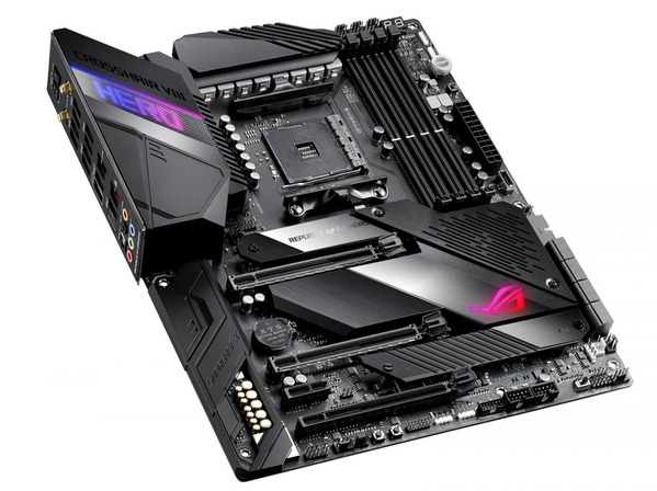 ASUS ROG CROSSHAIR VIII HERO (2)