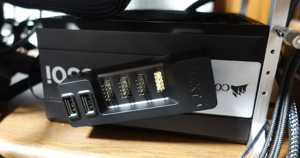 NZXT INTERNAL USB HUB review_08455