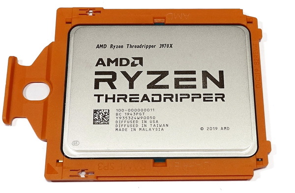 AMD Ryzen Threadripper 3970X review_04183_DxO