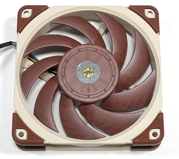 Noctua NF-A12x25 PWM and watercool review_06214_DxO