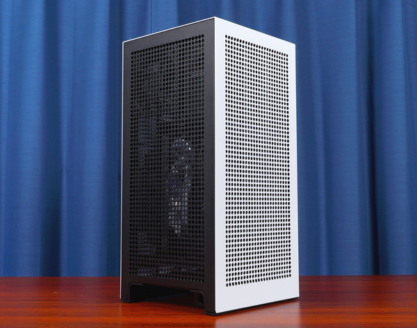NZXT H1 V2 review_05596_DxO