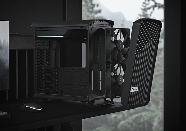 Fractal Design Torrent Compact_img (2)