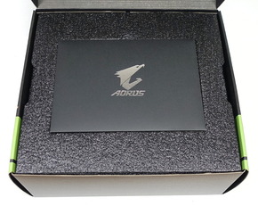 GIGABYTE AORUS GeForce RTX 2080 Ti XTREME WATERFORCE 11G review_07635_DxO