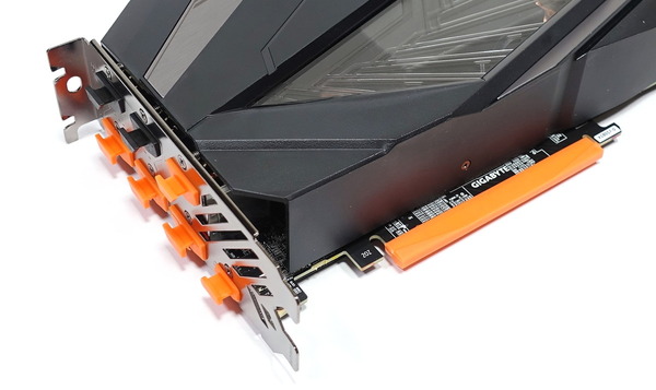 GIGABYTE AORUS GeForce RTX 2080 Ti XTREME WATERFORCE 11G review_07642_DxO