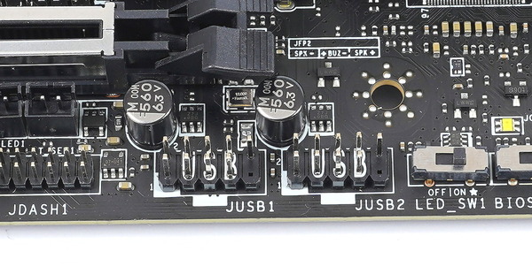 MSI MEG Z590 ACE review_01883_DxO