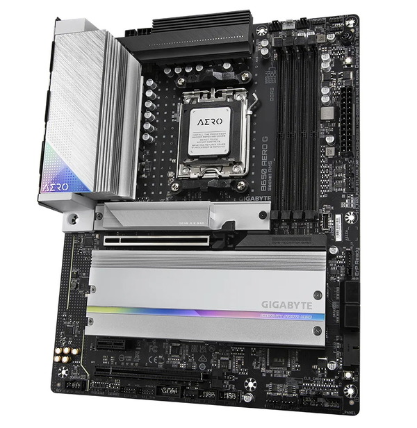 GIGABYTE B650 AERO G (3)