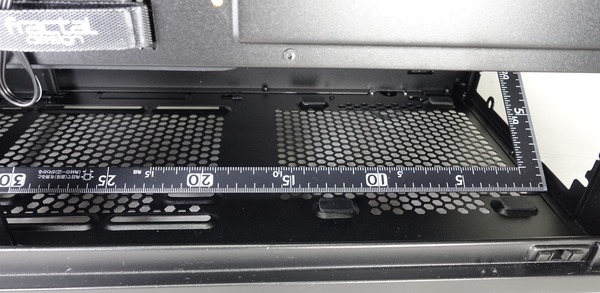Fractal Design Define R6 review_04068