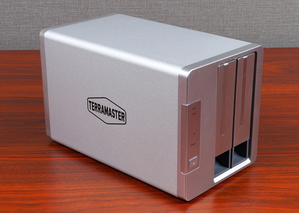 TerraMaster F2-422 review_05666_DxO