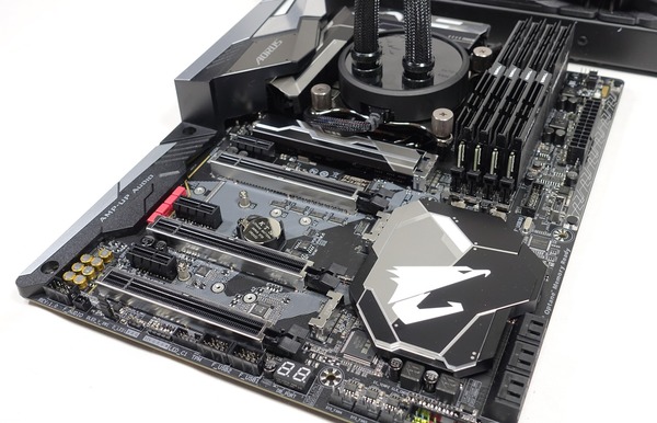 GIGABYTE Z370 AORUS Gaming 7 review_01752