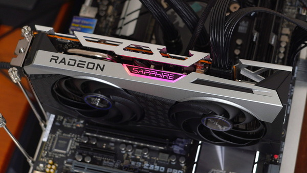 SAPPHIRE NITRO+ AMD Radeon RX 6600 XT GAMING OC 8GB GDDR6 review_06876_DxO