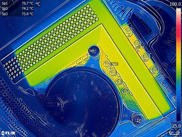 NZXT N7 Z690_FLIR_12900K_def