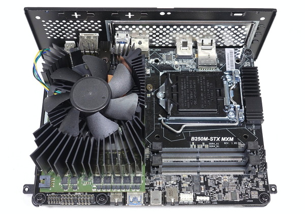 ASRock DeskMini GTX 1080 review_02707