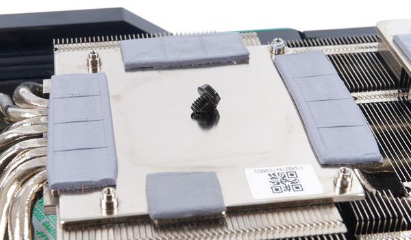 ZOTAC GAMING GeForce RTX 3080 AMP Extreme Holo LHR 12GB review_02984_DxO