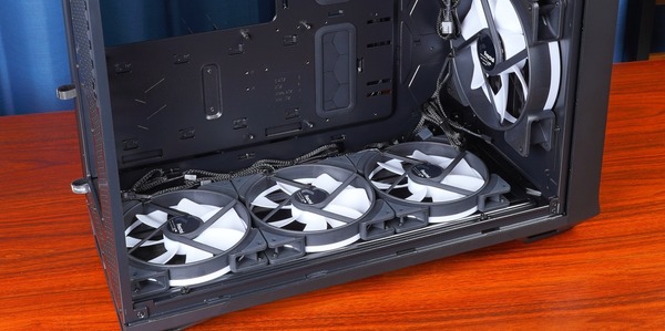MSI GeForce RTX 3090 Ti SUPRIM X 24G review_06570_DxO