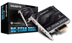 GIGABYTE GC-TITAN RIDGE (1)