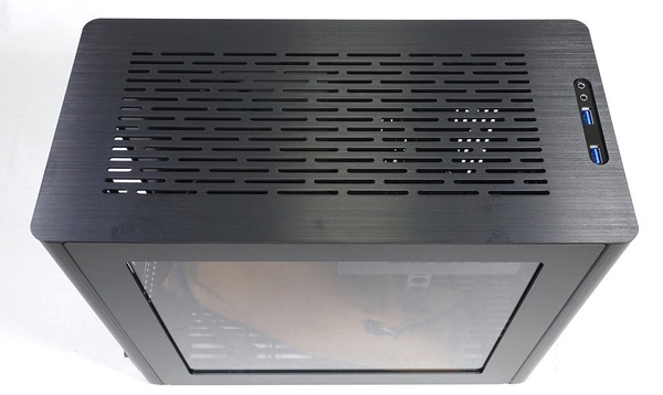 Lian Li PC-Q38 review_00743