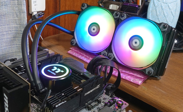 Thermaltake Water 3.0 ARGB 240