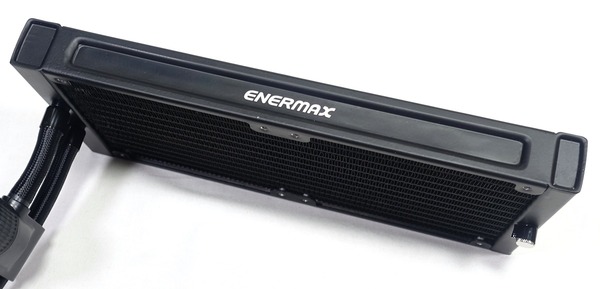 ENERMAX LIQFUSION 240 review_06761