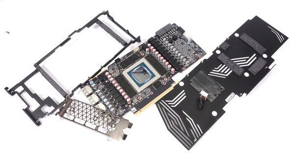 ZOTAC GAMING GeForce RTX 3090 Trinity review_03976_DxO