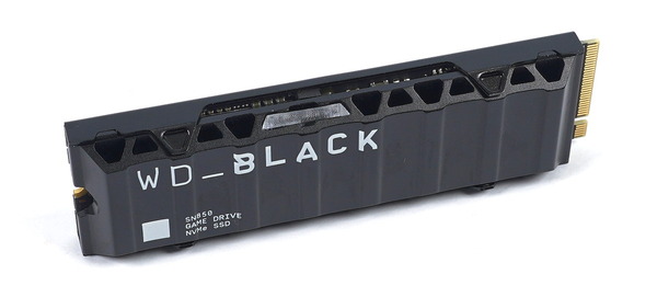WD_BLACK SN850 NVMe SSD 2TB with Heatsink review_02350_DxO
