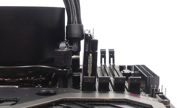 NZXT KRAKEN Z73 review_05761_DxO