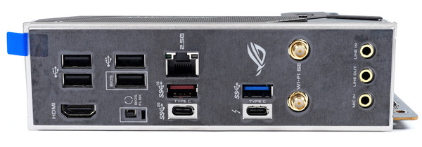 ASUS ROG STRIX Z590-I GAMING WIFI review_02883_DxO