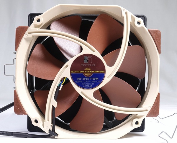 Noctua NF-A15 HS-PWM chromax.black.swap review_05921