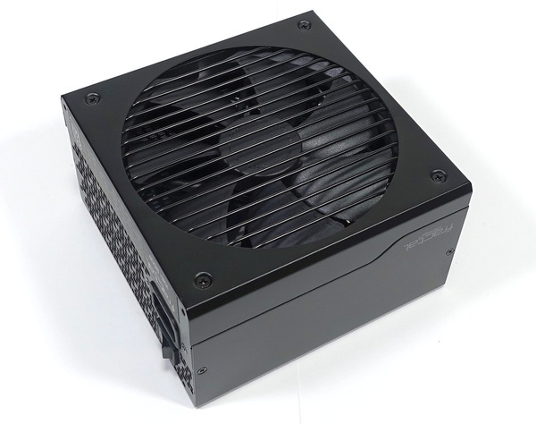 Fractal Design Ion+ Platinum 860W review_01068_DxO
