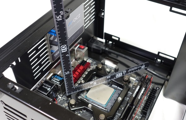 Lian Li PC-Q38 review_00824