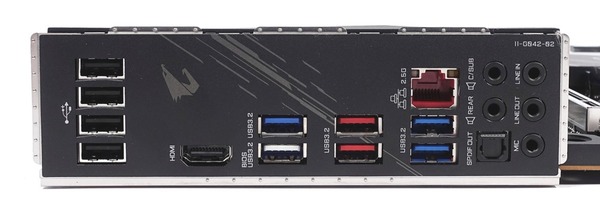 GIGABYTE Z490 AORUS ELITE_00343_DxO