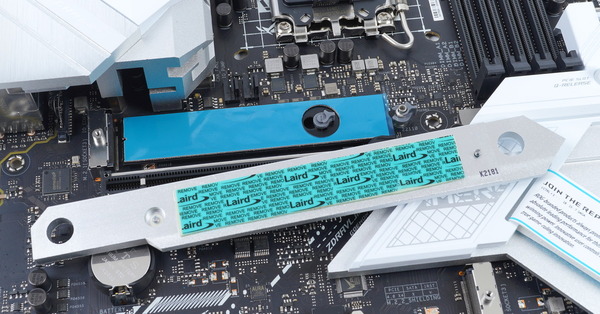 ASUS ROG STRIX Z690-A GAMING WIFI D4 review_01644_DxO