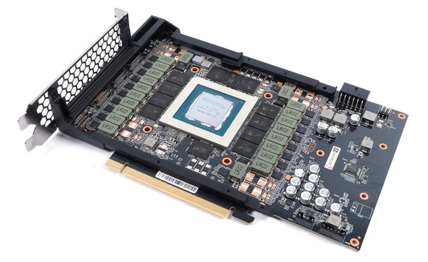 Gainward GeForce RTX 3090 Ti Phantom review_07585_DxO