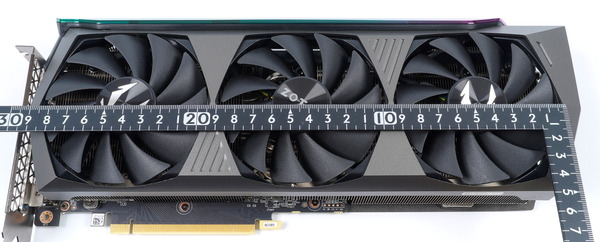 ZOTAC GAMING GeForce RTX 3070 Ti AMP Holo review_04618_DxO