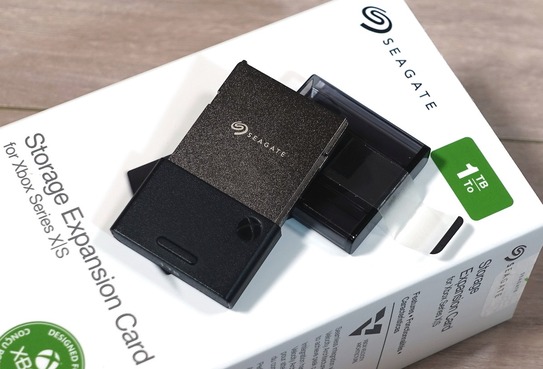 Xbox Series X_S 用 Seagate ストレージ拡張カード 1TB