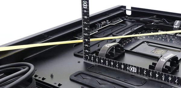 Fractal Design Define 7 XL review_07429_DxO