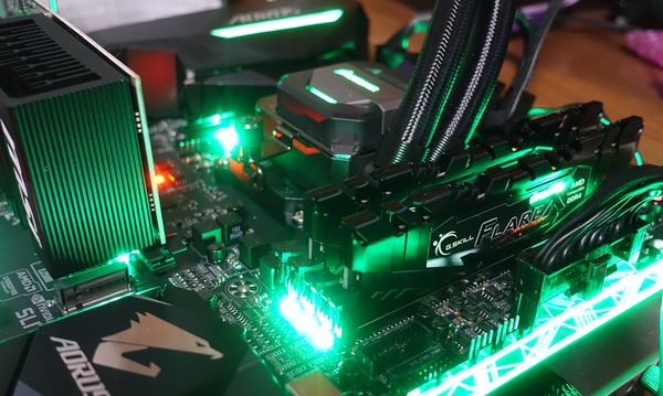Ryzen環境がAGESA 1.0.0.6でメモリ4000MHzの倍率OCをサポート開始
