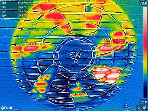Corsair AX1600i_fanless_FLIR_2
