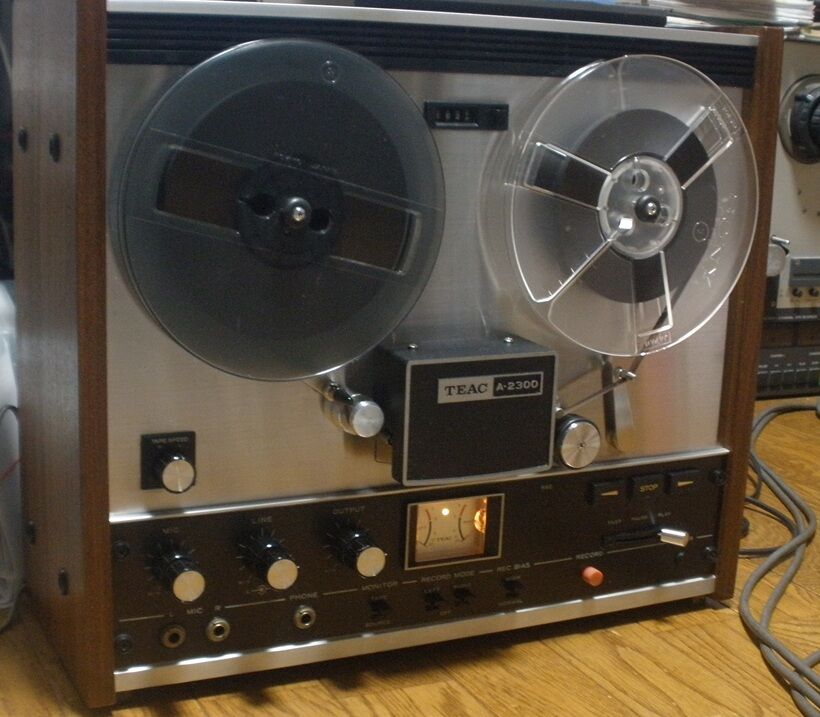 TEAC A-2300S オープンリールデッキ ジャンク TEAC A-2300S オープンリールデッキ 現状品 ジャンク TEAC ティアック