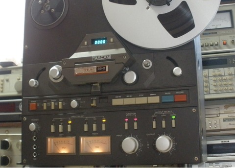 TASCAM 33-2 ピンチローラーは残念、しかし高性能が戻った : オープン