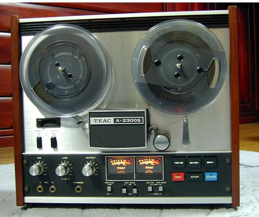 オープンデッキの修理 TEAC A-2300S 故障内容が凝縮している オープンデッキの修理 TEAC A-2300S 故障内容が凝縮している